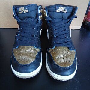 Jordan 1 Retro High OG Black Metallic Gold 5.5Y
